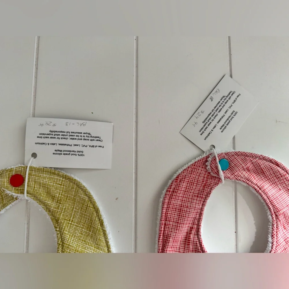Handmade Retail $50 NWT Baby Bibs